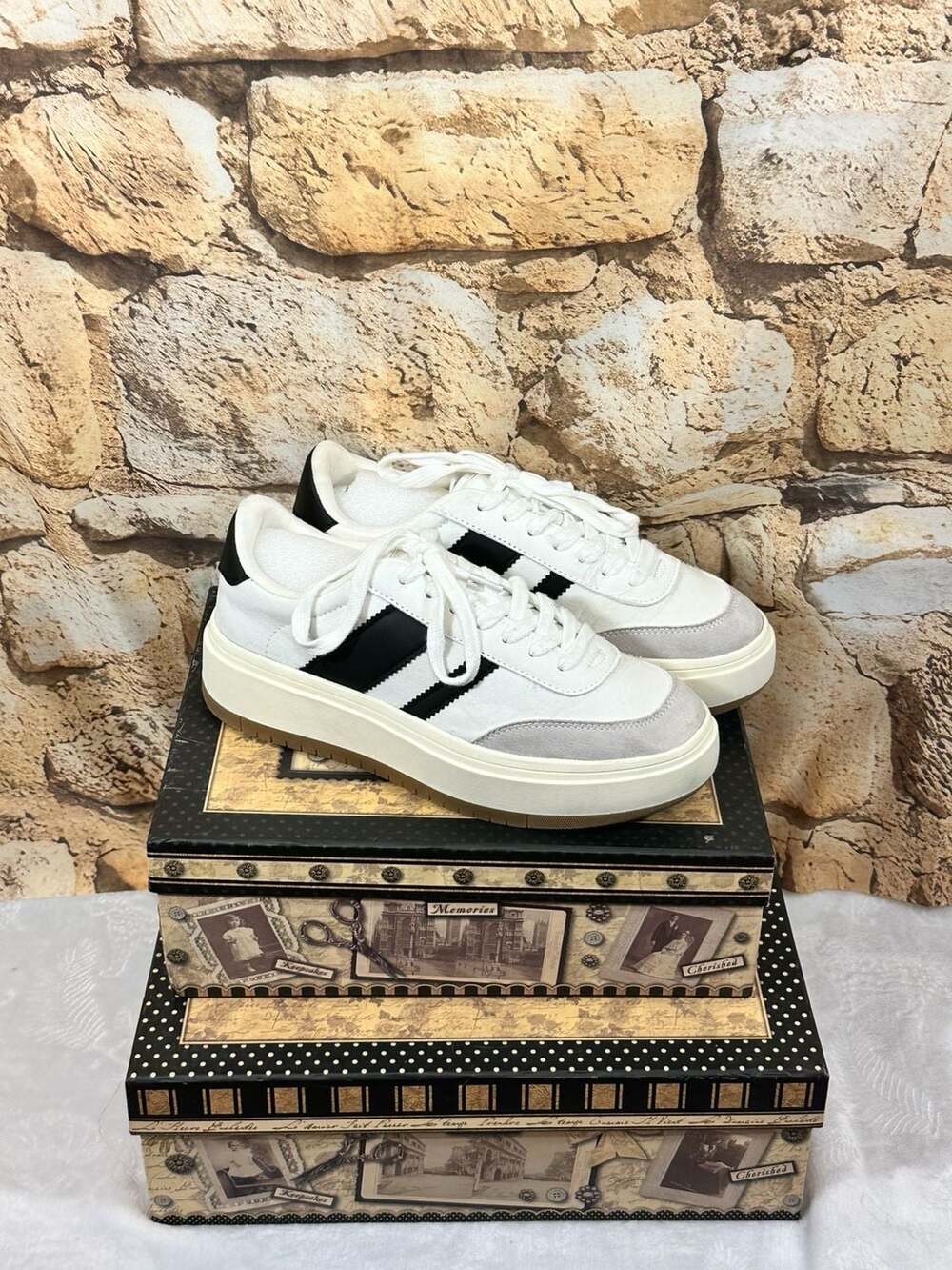 Project Cloud Nita Platform Sneakers White Black 38.5